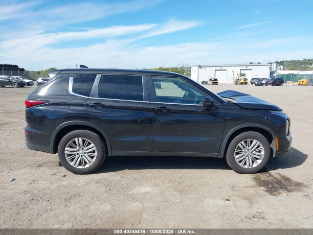 Mitsubishi Outlander Es 2.5 2023 JA4J4TA81PZ008428 Image 13