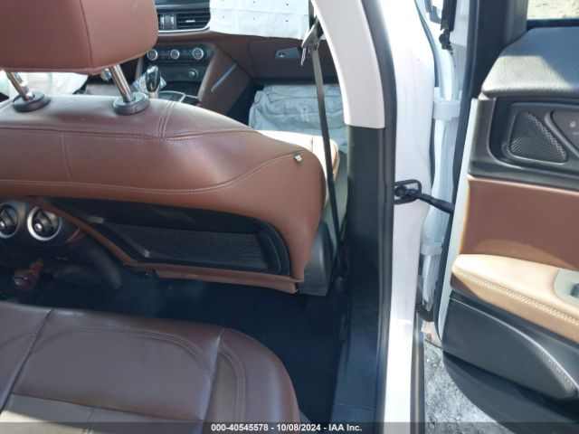 ZASFAKAN0J7B85017 Alfa Romeo Stelvio Awd