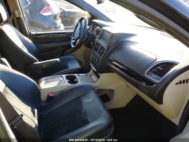 2C4RDGCG2JR266074 Dodge Grand Caravan Sxt