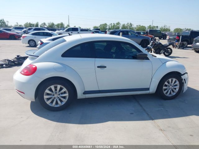 3VWF17AT3GM627823 Volkswagen Beetle 1.8t S