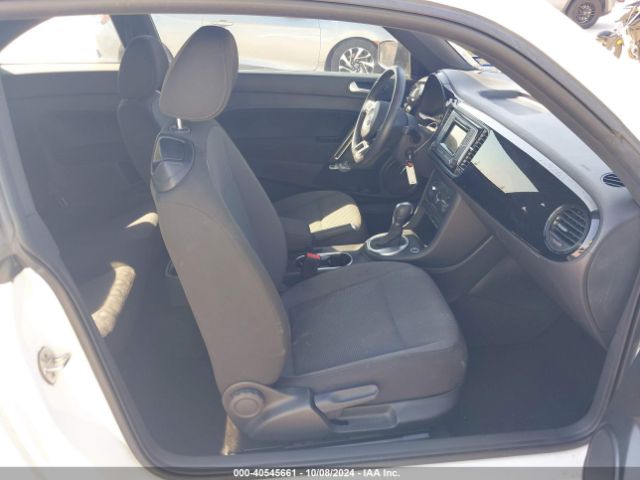 3VWF17AT3GM627823 Volkswagen Beetle 1.8t S