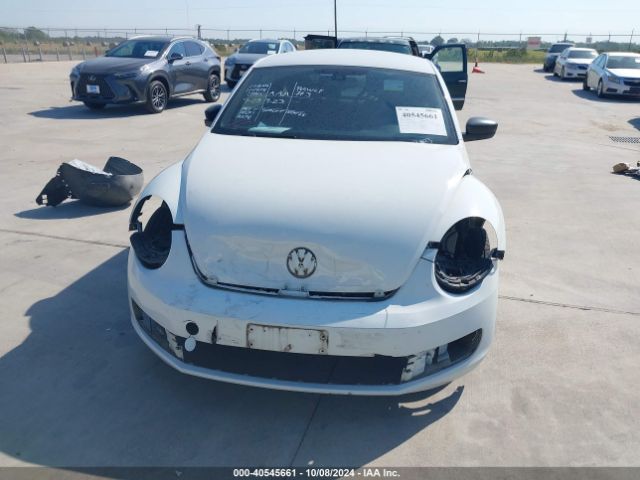 3VWF17AT3GM627823 Volkswagen Beetle 1.8t S