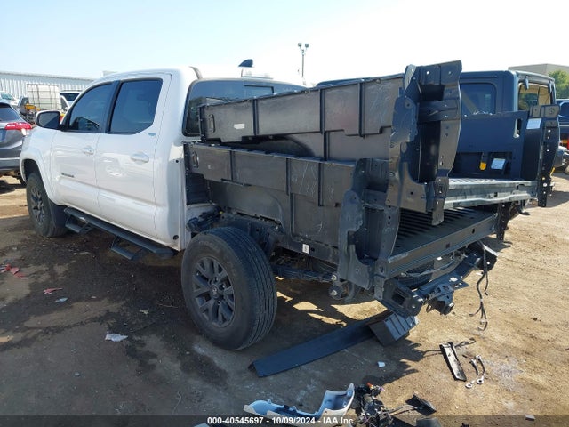 Toyota Tacoma Sr5 V6 2023 3TYCZ5AN5PT165550 Image 3