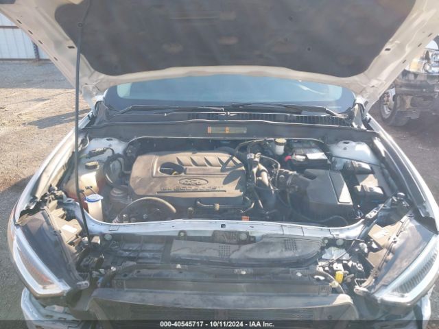 3FA6P0HD1JR232160 Ford FUSION SE