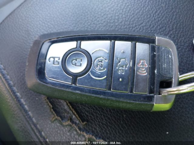 3FA6P0HD1JR232160 Ford FUSION SE