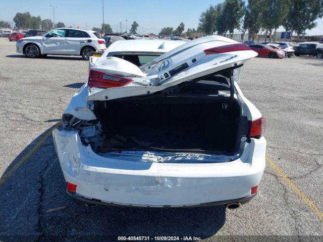 JTHBA1D28G5037820 Lexus IS 200T