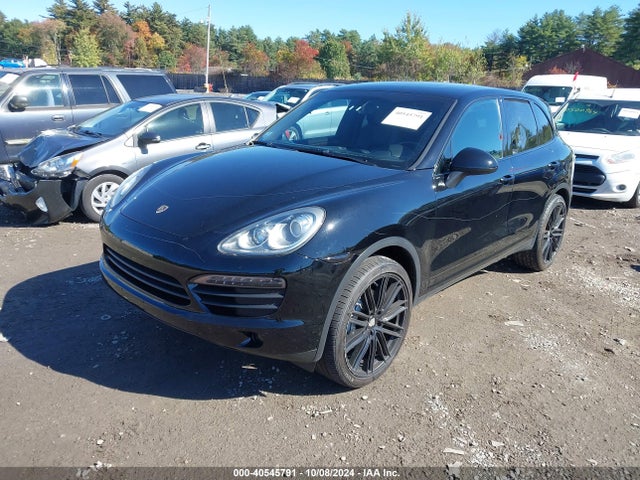 2011 PORSCHE CAYENNE WP1AB2A27BLA44569 Photo 1