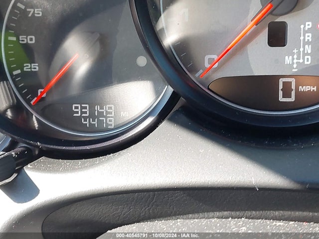 2011 PORSCHE CAYENNE WP1AB2A27BLA44569 Photo 6