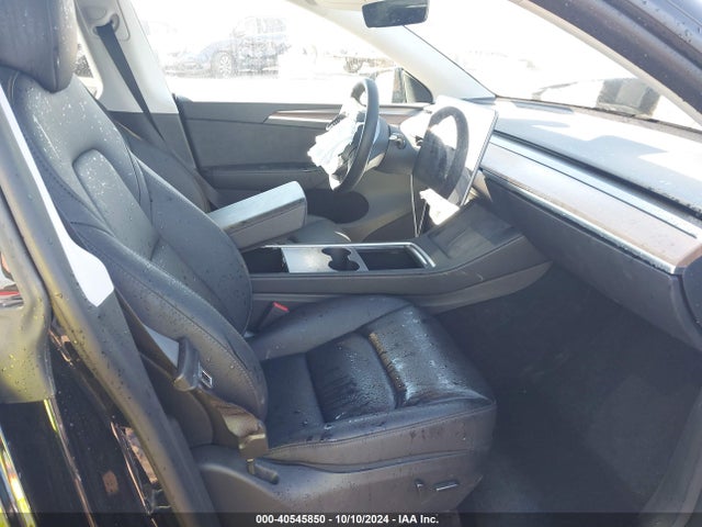 2023 TESLA MODEL Y 7SAYGDEE2PF754638 Photo 4
