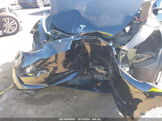 2023 TESLA MODEL Y 7SAYGDEE2PF754638 Photo 5
