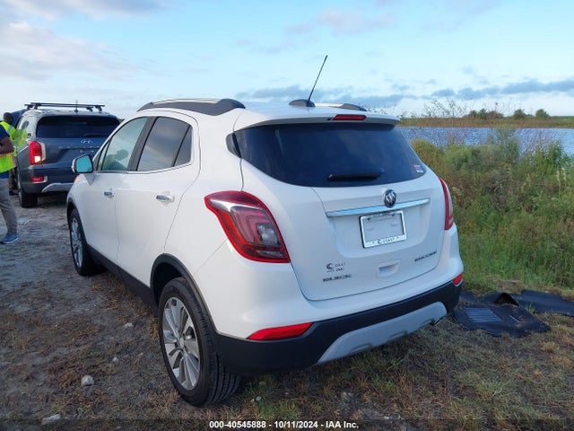 Buick Encore Preferred 2017 KL4CJASBXHB093621 Image 3