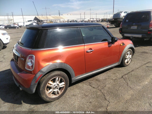 2013 MINI HARDTOP WMWSU3C5XDT677743 Photo 3