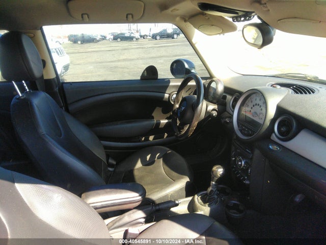 2013 MINI HARDTOP WMWSU3C5XDT677743 Photo 4