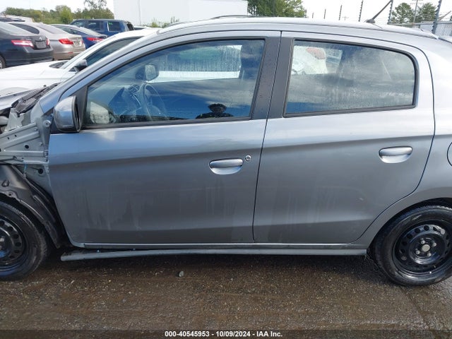 ML32AUHJ5MH007238 Mitsubishi Mirage Carbonite Edition/es/le