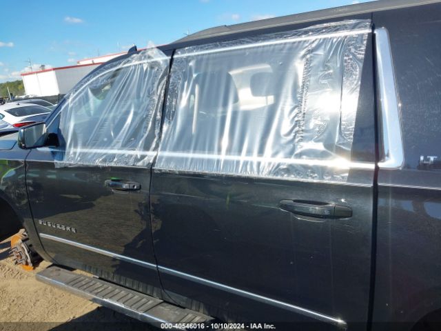 1GNSKHKC8HR380759 Chevrolet Suburban Lt