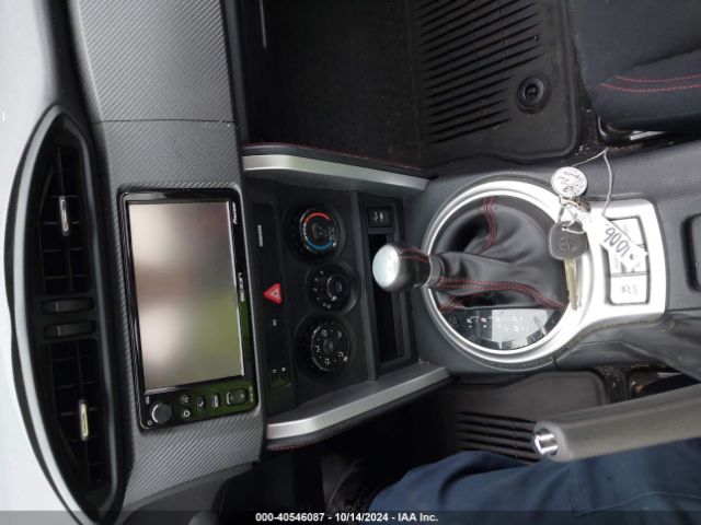 JF1ZNAA18G8704566 Scion FR-S