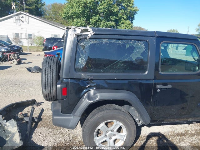 1C4GJXAN2LW151969 Jeep Wrangler Sport S 4x4