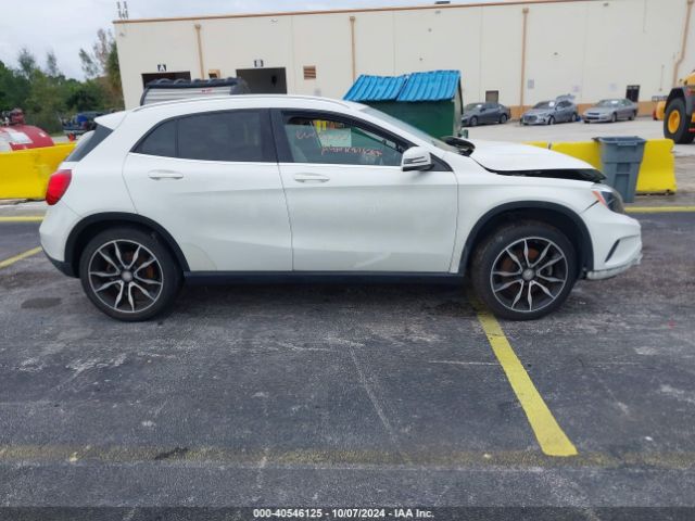 WDCTG4EB1FJ146527 Mercedes-Benz GLA 250