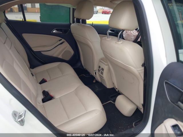 WDCTG4EB1FJ146527 Mercedes-Benz GLA 250