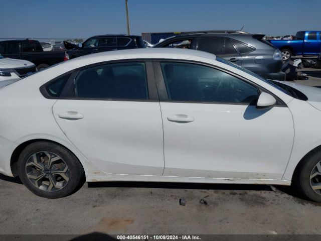 3KPF24AD7KE128906 KIA Forte Lxs