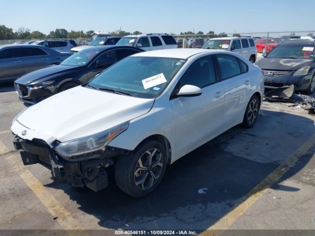 3KPF24AD7KE128906 KIA Forte Lxs
