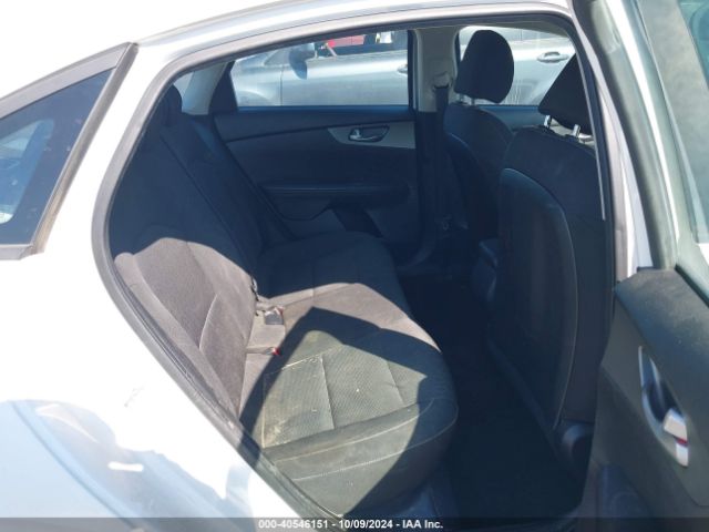 3KPF24AD7KE128906 KIA Forte Lxs