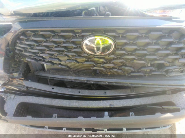 Toyota Corolla Cross L 2024 7MUAAAAG2RV092845 Image 12