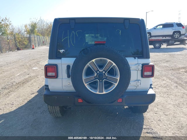 1C4HJXEN7LW180298 Jeep Wrangler Unlimited Sahara 4x4