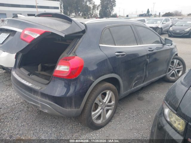 WDCTG4EB8HJ304252 Mercedes-Benz GLA 250