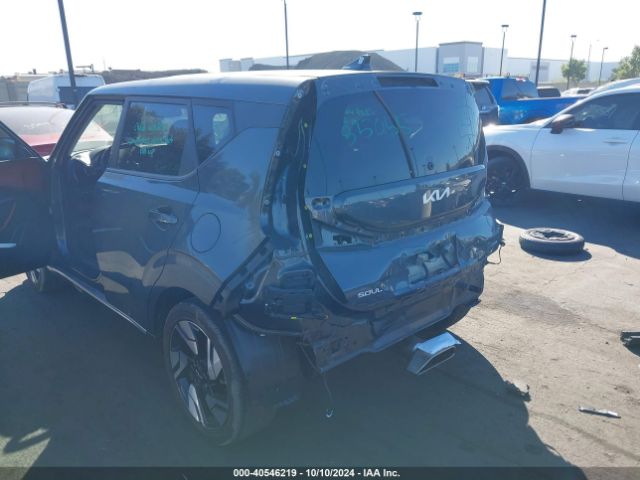 KNDJ53AU2P7882444 KIA Soul Gt-line