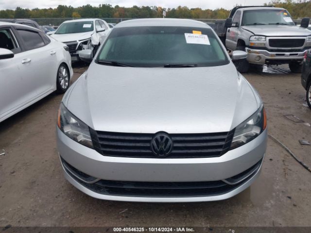 1VWAS7A35EC033806 Volkswagen Passat 1.8t Wolfsburg Edition