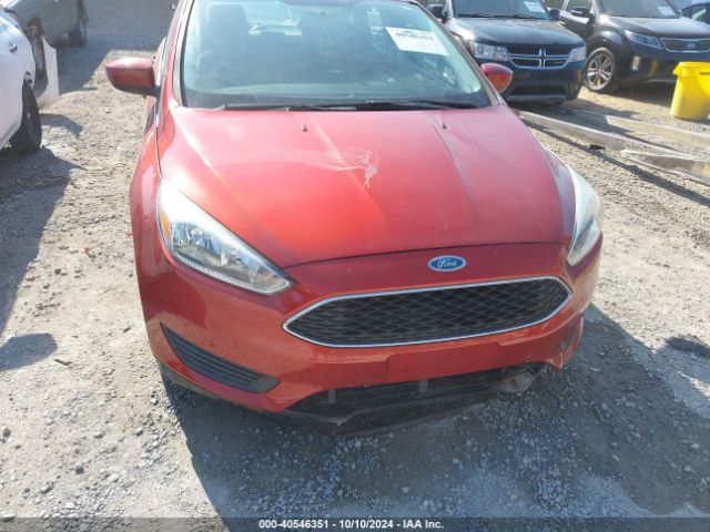 1FADP3K25JL329408 Ford FOCUS SE