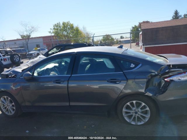 3FA6P0HD1LR167247 Ford FUSION SE
