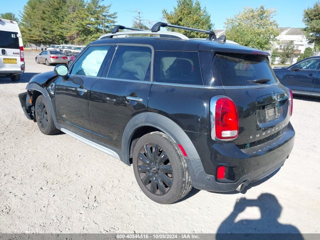 2017 MINI COUNTRYMAN WMZYT5C36H3B67215 Photo 2