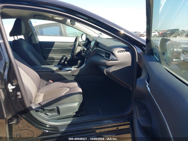 Toyota CAMRY LE 2024 4T1C11AK7RU248196 Image 5