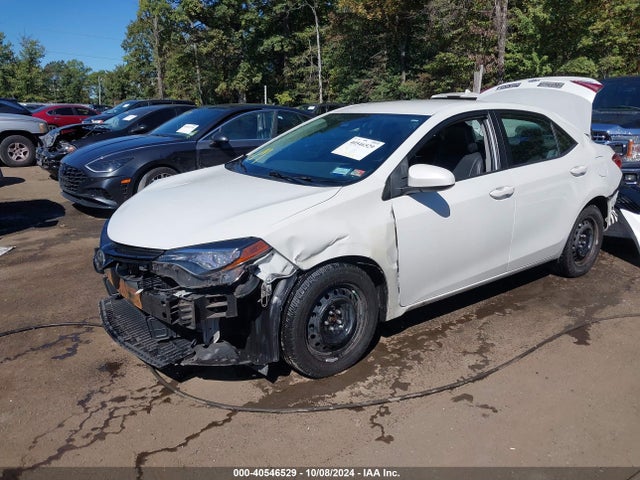 Toyota COROLLA LE 2017 5YFBURHE3HP596742 Image 2