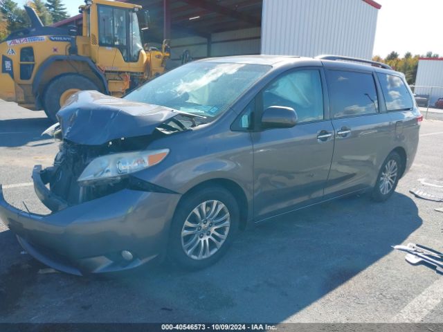 5TDYK3DC1ES472036 Toyota Sienna Xle V6 8 Passenger