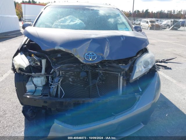 5TDYK3DC1ES472036 Toyota Sienna Xle V6 8 Passenger