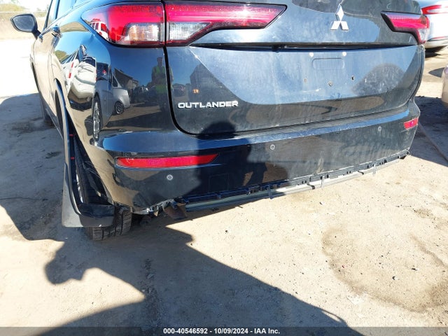 Mitsubishi Outlander Es 2.5 2022 JA4J4TA83NZ033263 Image 12