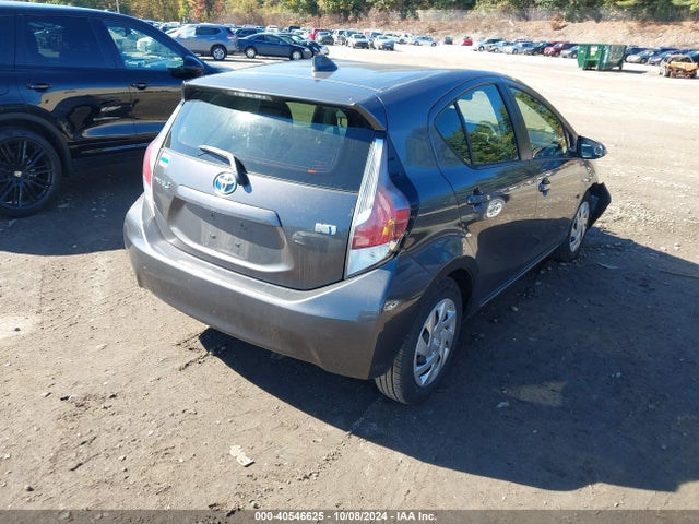 JTDKDTB33F1094609 Toyota Prius C Two