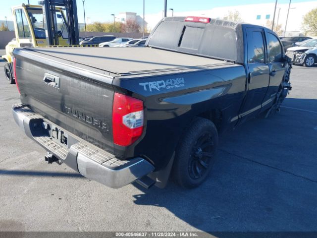 5TFUY5F18JX700736 Toyota Tundra Sr5 5.7l V8