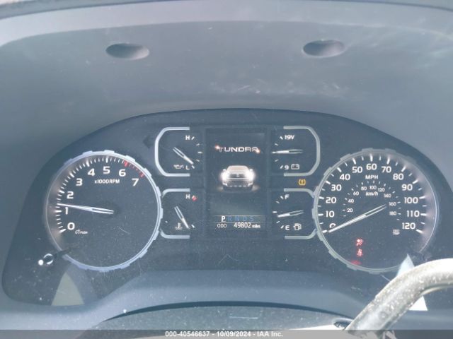 5TFUY5F18JX700736 Toyota Tundra Sr5 5.7l V8