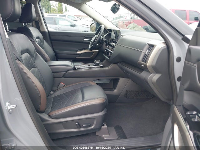Nissan Pathfinder Platinum 2wd 2022 5N1DR3DH7NC222805 Image 5