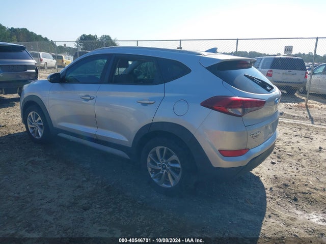 Hyundai TUCSON SEL 2018 KM8J33A49JU709613 Image 3