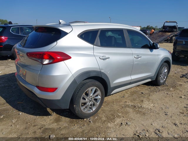 Hyundai TUCSON SEL 2018 KM8J33A49JU709613 Image 4