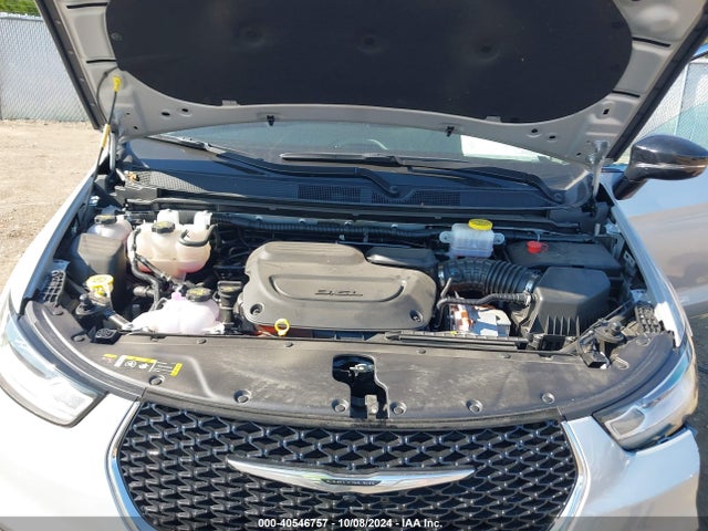 Chrysler Pacifica Hybrid Select 2024 2C4RC1S71RR134355 Image 10