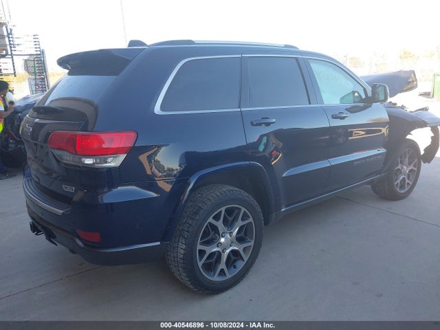 1C4RJFBG0JC249206 Jeep Grand Cherokee Sterling Edition 4x4
