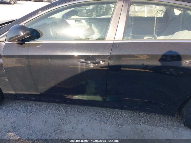 Hyundai SONATA SE 2015 5NPE24AF5FH244782 Image 15