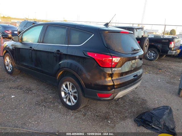 Ford ESCAPE SE 2019 1FMCU9GD3KUA97278 Image 3