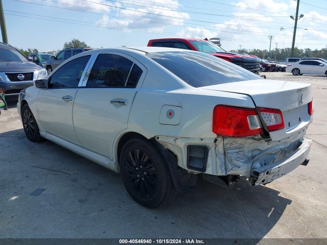 2010 MITSUBISHI GALANT 4A32B3FF6AE010517 Photo 2
